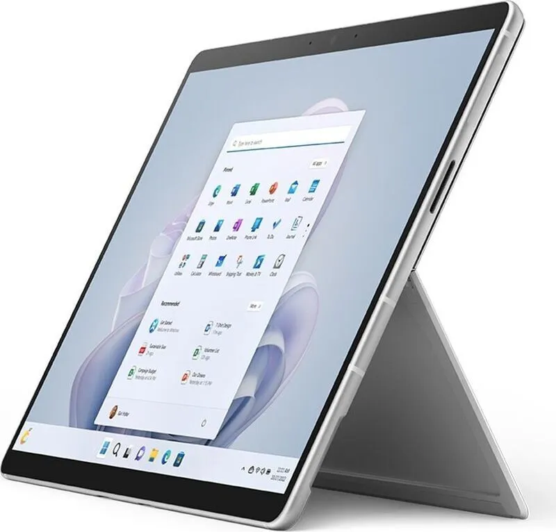 Prenosnik Microsoft Surface Pro 9 / i5 / RAM 8 GB / SSD Disk / 13,3″ 2880x1920